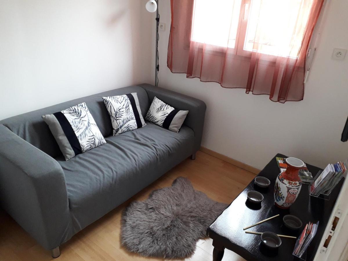 Chambre Is إيس سور تيل المظهر الخارجي الصورة