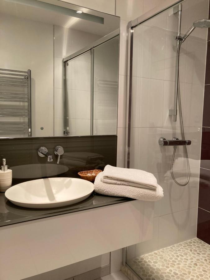 Chambre Is إيس سور تيل المظهر الخارجي الصورة